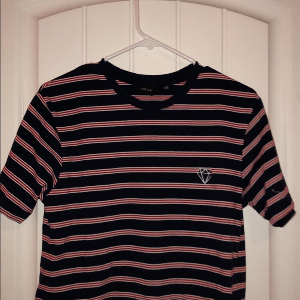 Cropped tee
